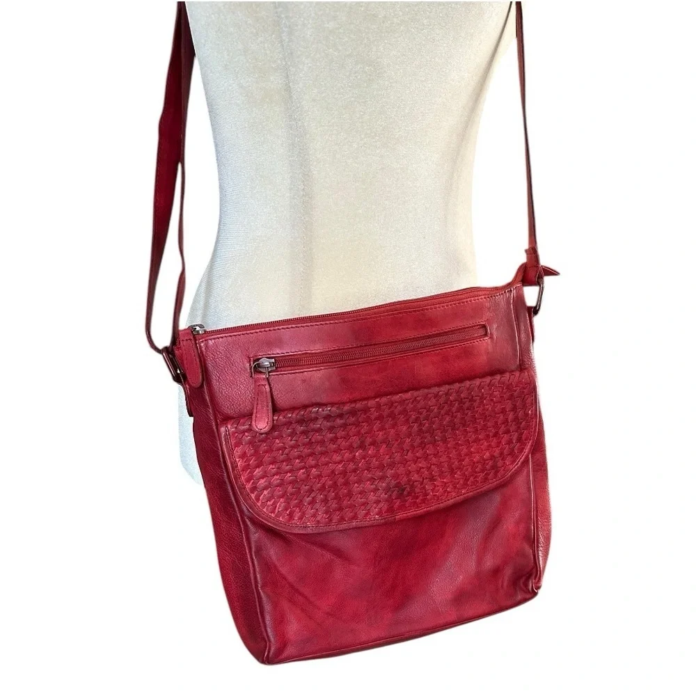 Braided Leather Crossbody Bag Purse Casual Genuine Leather 11” x 11” Red… - Picture 4 of 15